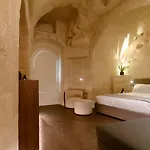 Le Malve Cave Retreat 4*