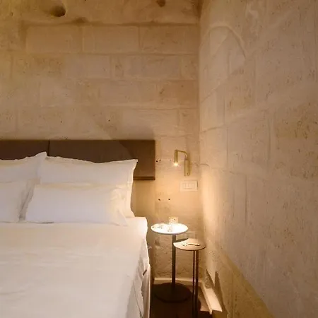 Le Malve Cave Retreat Hotel