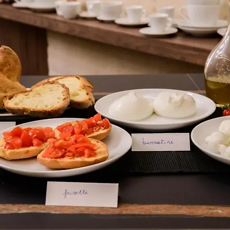 Le Malve Cave Retreat מלון