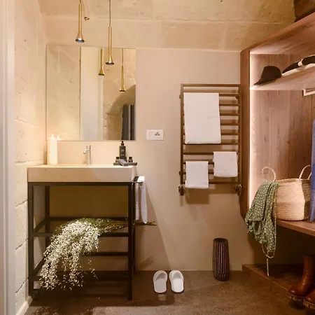 Le Malve Cave Retreat Hotel Matera
