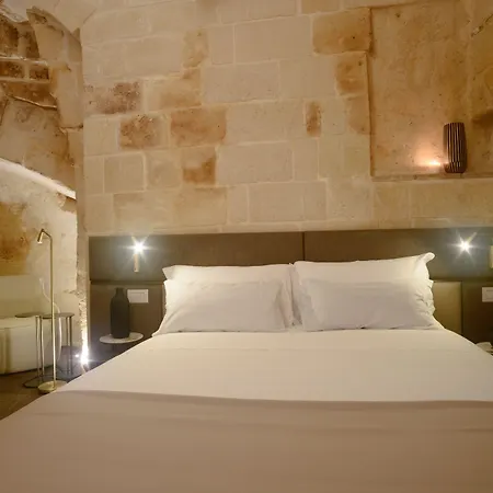Le Malve Cave Retreat מלון 4*