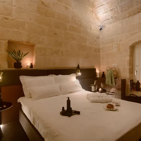 Le Malve Cave Retreat Hotel 4*