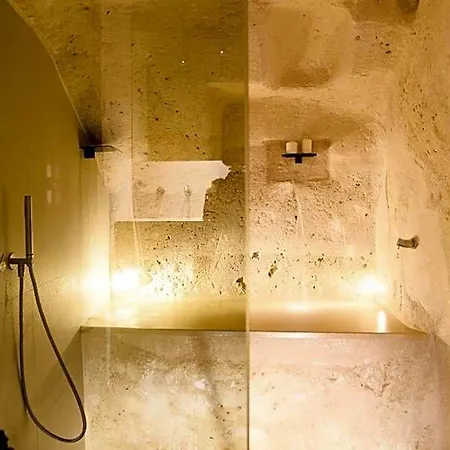 Le Malve Cave Retreat Hotel Matera