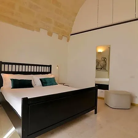 Le Malve Cave Retreat